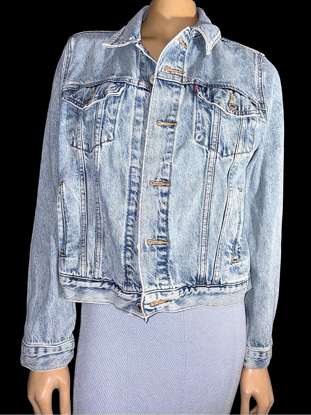 Levi's Original Trucker Jacket Women's Blue Jean Jacket size L